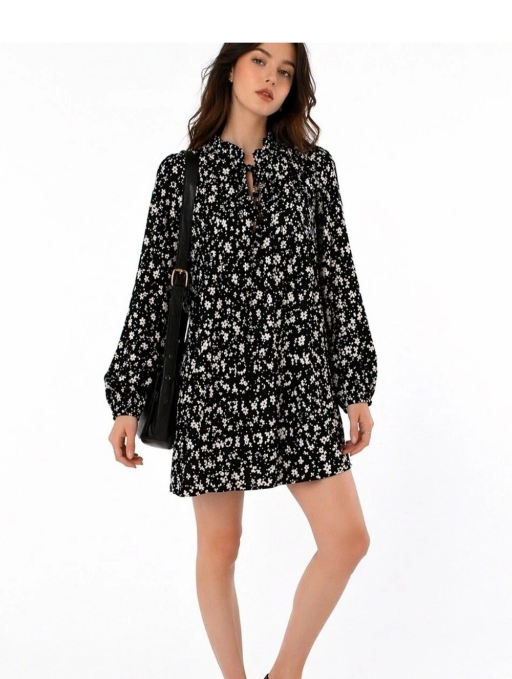Who What Wear Black and White Floral Long-Sleeve Mini Dress